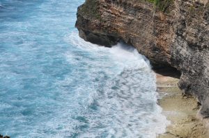 Bali Bliss: Your Ultimate Travel Guide to Exploring the Island's Culture, Nature, and Adventure